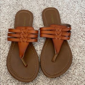 Women’s sandals